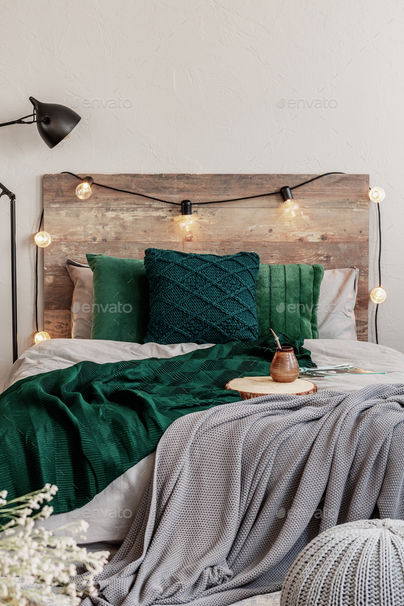 Emerald green outlet pillows